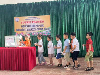 ỦNG HỘ CÁC NẠN NHÂN TRONG VỤ CHÁY CHUNG CƯ MINI