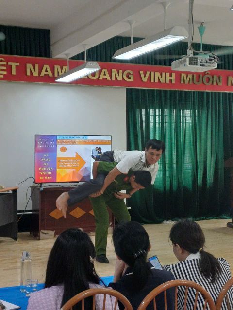 B0e2793dffaa77f42ebb