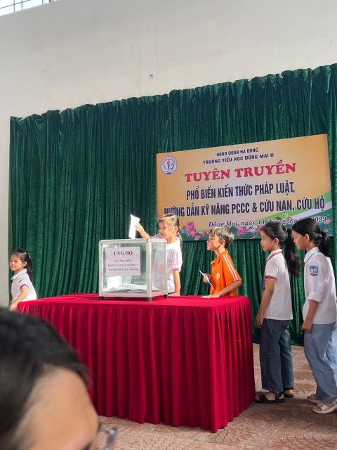 Z4705998153592 F27699378b64487f6afeb280e7b3bcaa