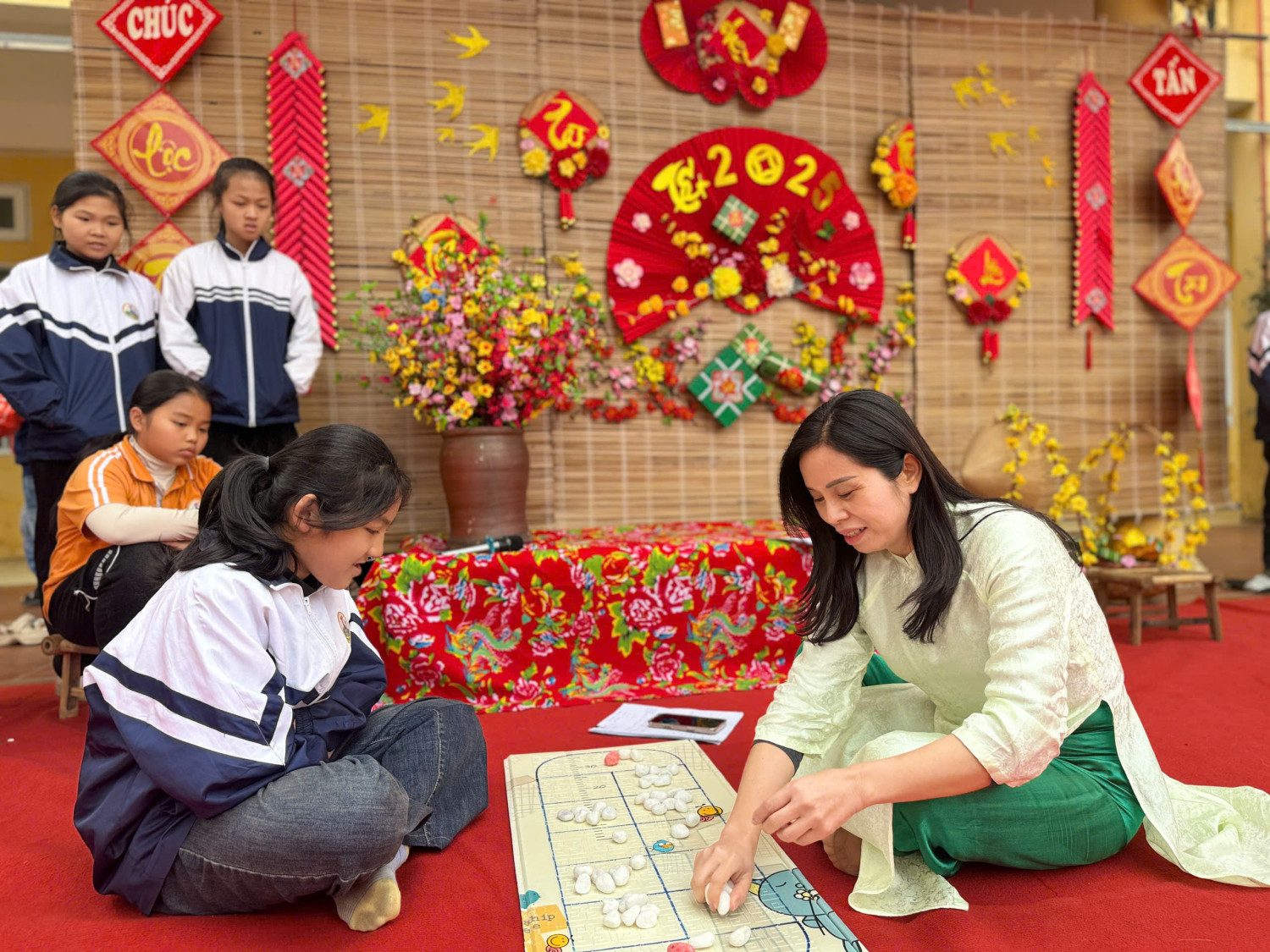 TRÒ CHƠI DÂN GIAN