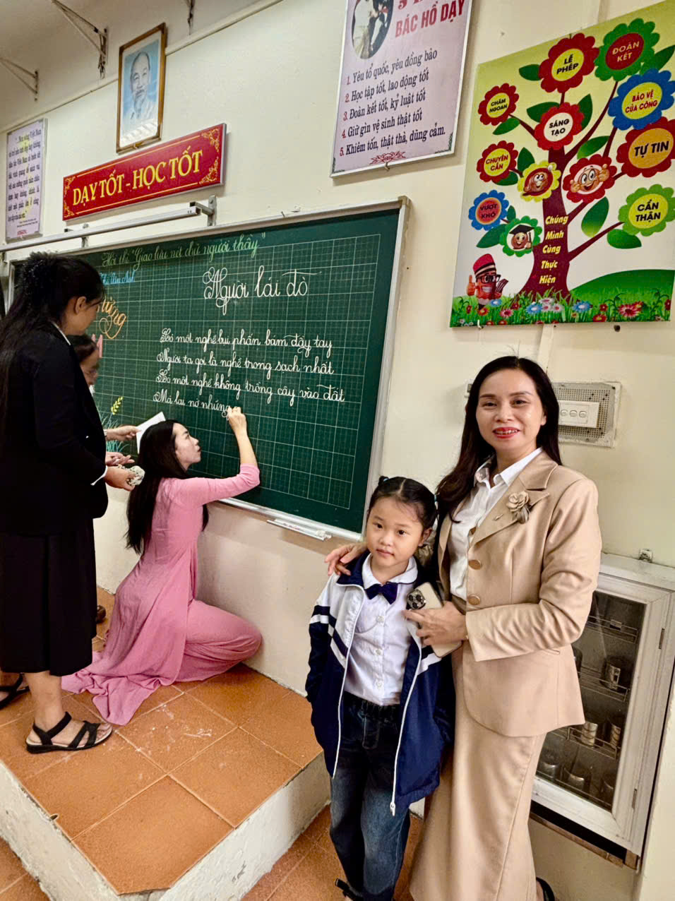 2127303882184472590 (1)