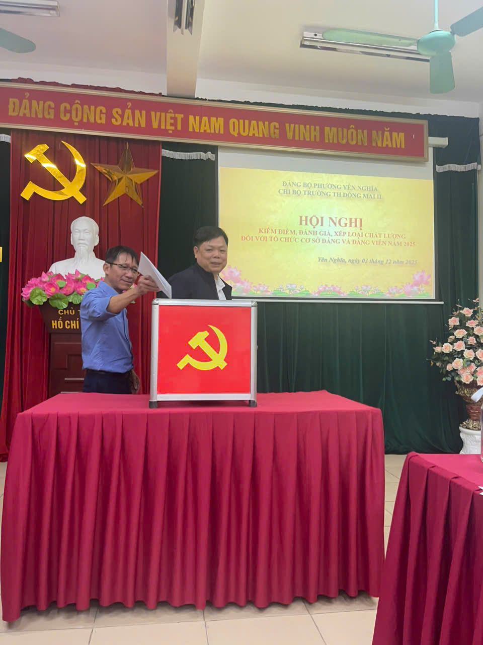 961746341108590774 (1)